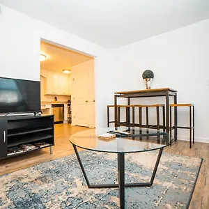  Apartment Modern North Gulch United States